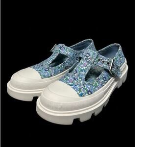 Jeffrey Campbell Blue Floral Mary Jane’s White Platform Buckle Cottage Twee 8.5